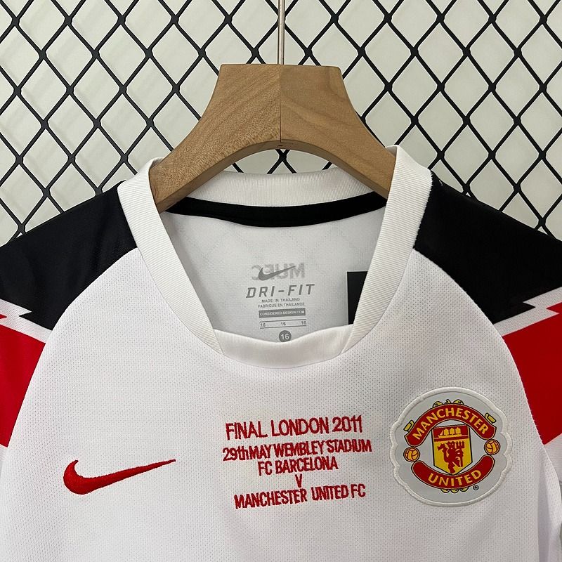 Manchester United 2010/2011 Visitante - Versión Fan [Niños]