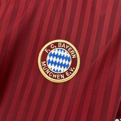 FC Bayern Múnich Edición Especial 2025/2026 - Versión Aficionado [Adulto]