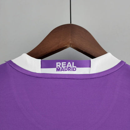 Real Madrid 2016/2017 Away - Fan Version [Adult]