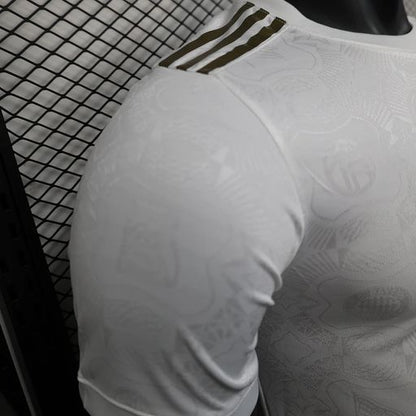 FC Bayern München 2025/2026 125th Anniversary Special Edition White - Player Version [Adult]