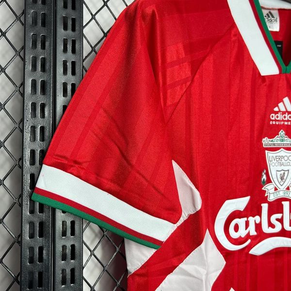 Retro Liverpool FC 1993-1995 Home Fan