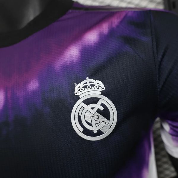 Real Madrid 2025/2026 Special Edition - Player Version [Adult]