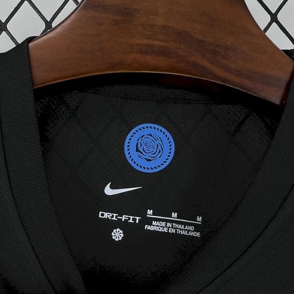 England 2025-2026 Away Fan