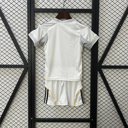 Kids Real Madrid CF 2025/2026 Home - Fan Kit
