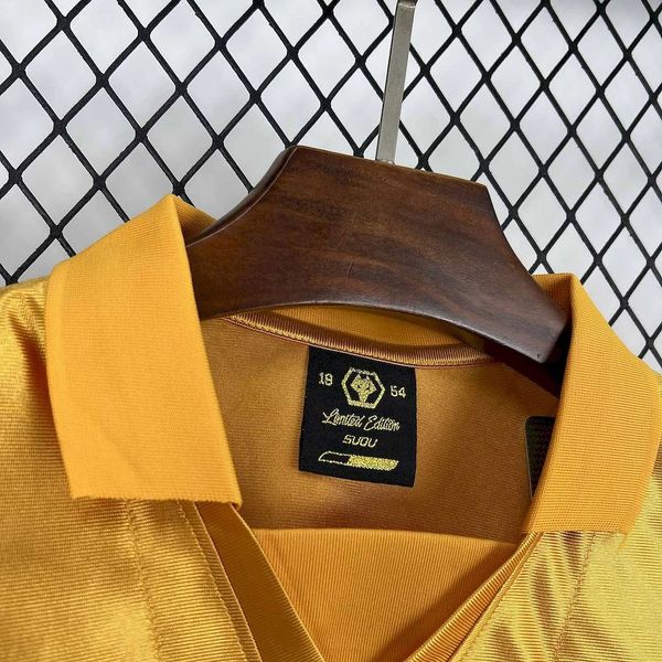 Wolverhampton Wanderers 2025/2026 Special Edition - Fan Version [Adult]