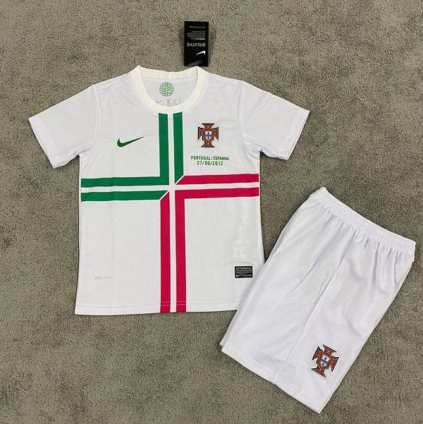 Retro Kids Portugal 2012 Away Fan
