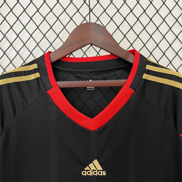 Retro Germany 2010 Away Fan
