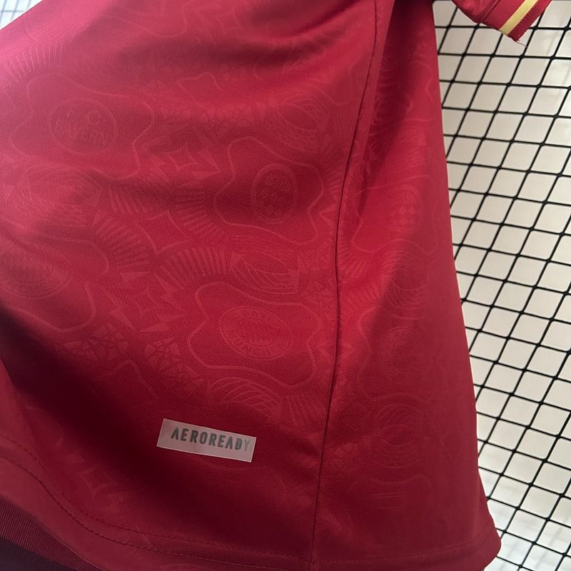 Bayern München 2025-2026 125th Anniversary Fan