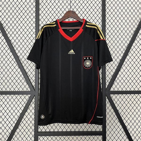 Retro Germany 2010 Away Fan
