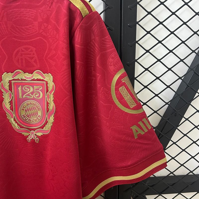 Bayern München 2025-2026 125th Anniversary Fan