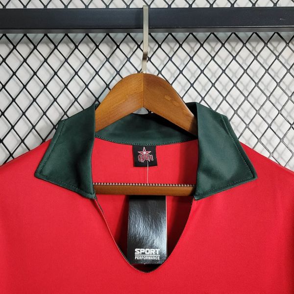 Retro Portugal 1972 Home Fan