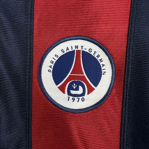 Retro Paris Saint-Germain 2001-2002 Home Fan
