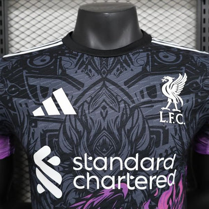 Édition spéciale pour les fans du Liverpool FC 2025-2026
