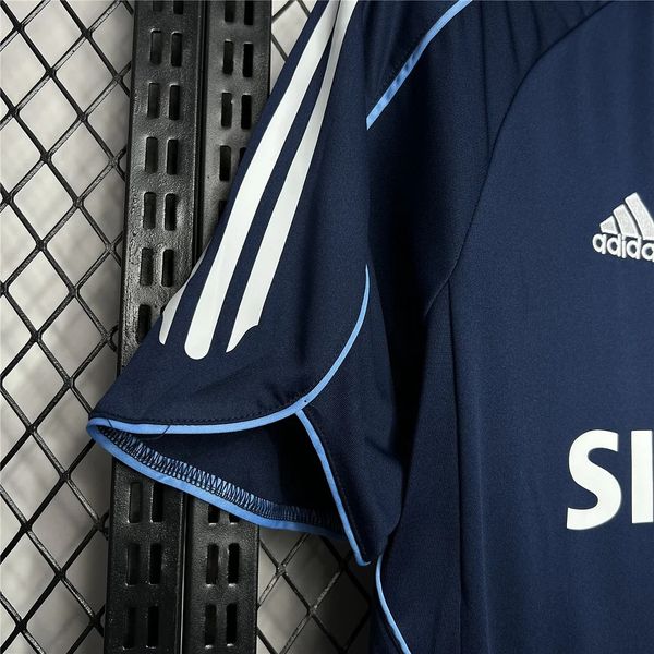 Real Madrid 2005/2006 Away - Fan Version [Adult]