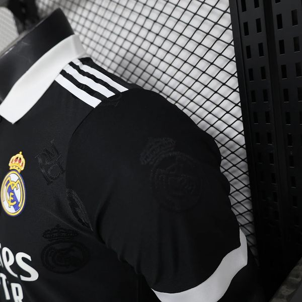 Real Madrid Edición Especial 2025/2026 - Versión Jugador [Adulto]