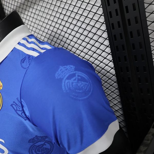 Real Madrid 2025/2026 Special Edition - Player Version [Adult]