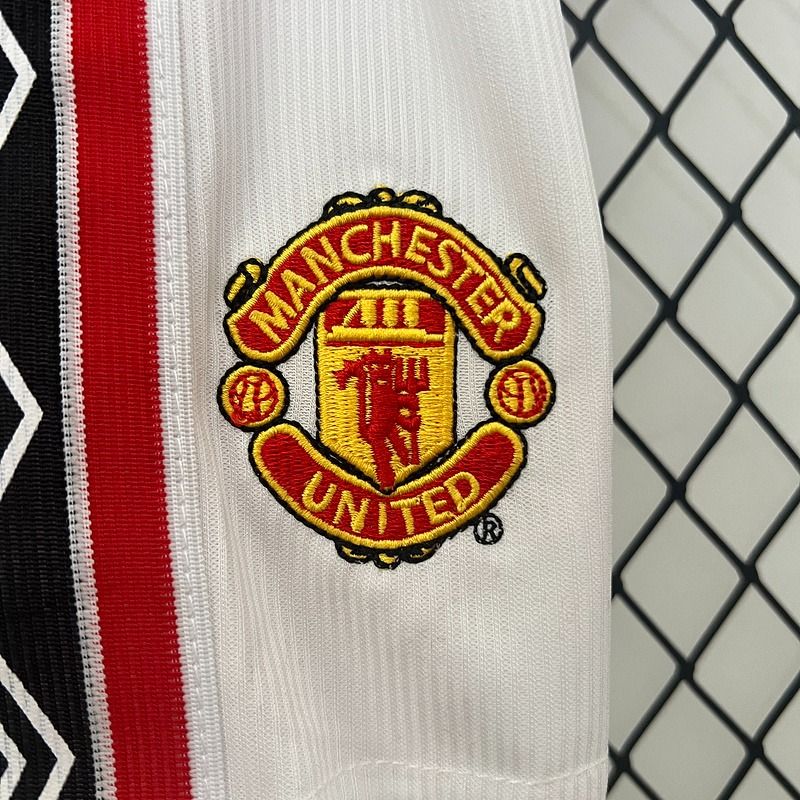 Manchester United 1998/1999 Local - Versión Aficionado [Niños]