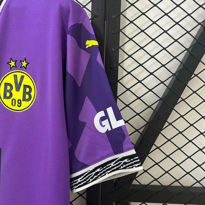Borussia Dortmund 2025-2026 Special Edition Purple Fan