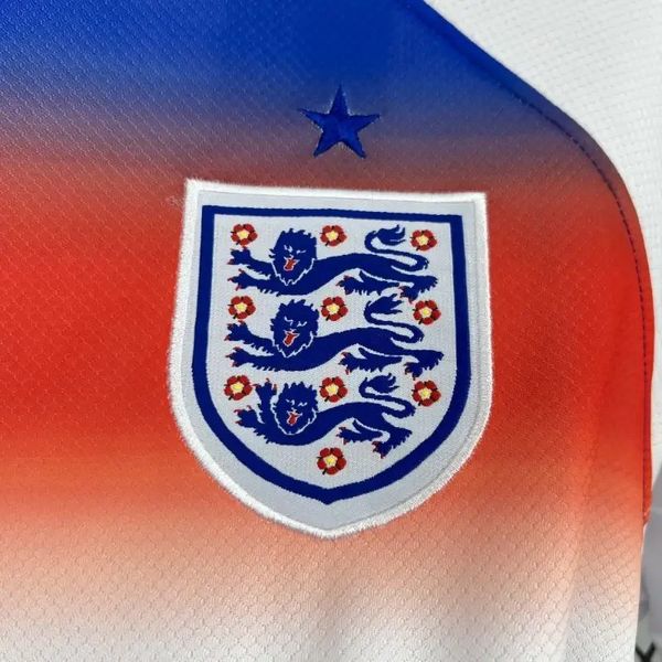 Inglaterra 2025-2026 Aficionado Local