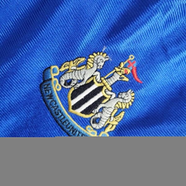 Newcastle United 1998/1999 Visitante - Versión Jugador [Adulto]
