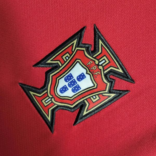 Retro Portugal 2006 Home Fan