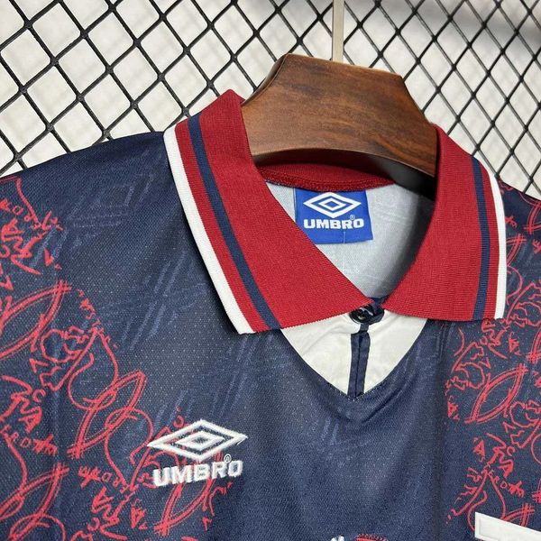 Retro AFC Ajax 1994-1995 Away Fan