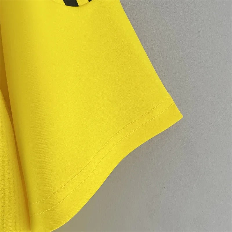 Real Madrid 2011/2012 Goalkeeper - Fan Version [Adult]