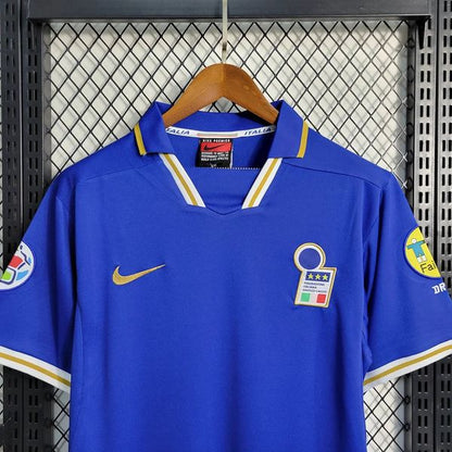 Camiseta de aficionado retro Italia 1996 local