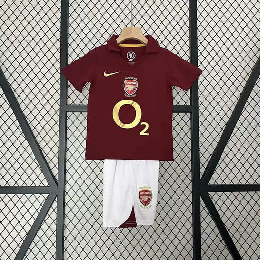 Kids Arsenal FC 2005/2006 Home - Fan Version Kit