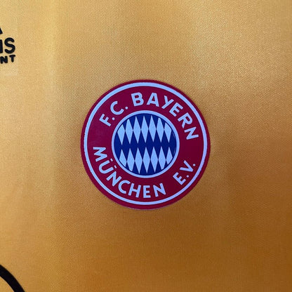 FC Bayern München 1993/1995 Away - Fan Version [Adult]
