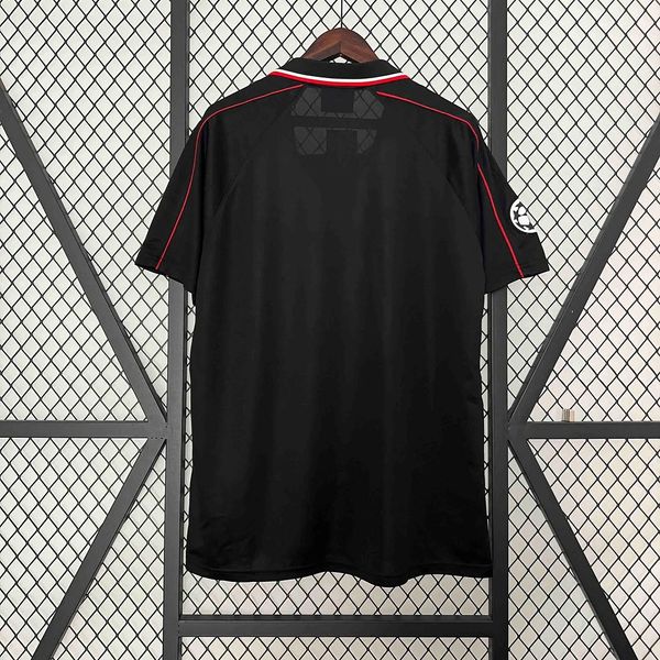 Retro AFC Ajax 1998-1999 Away Fan