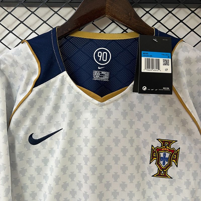 Retro Portugal 2004 Away Fan