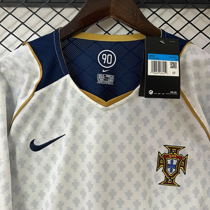 Retro Portugal 2004 Away Fan