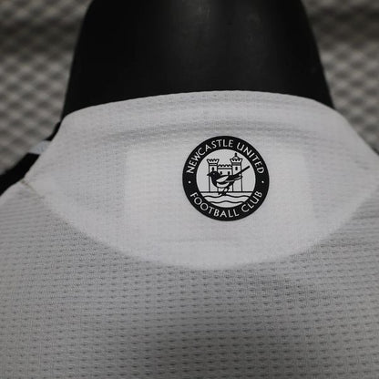 Newcastle United 2024/2025 Home - Player Version [Adult]