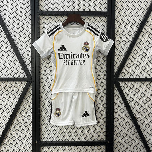 Kids Real Madrid CF 2025/2026 Home - Fan Kit