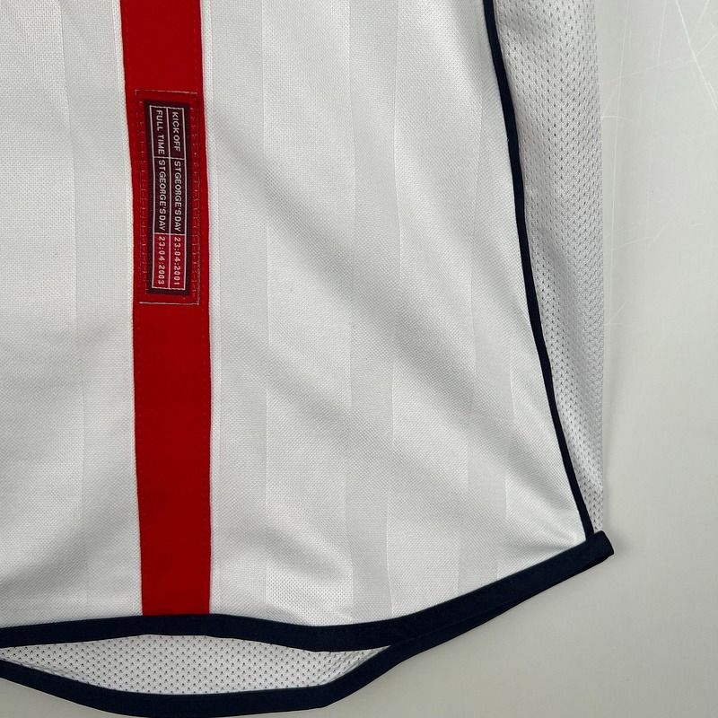 Maillot rétro de l'Angleterre domicile 2002 (Fan)