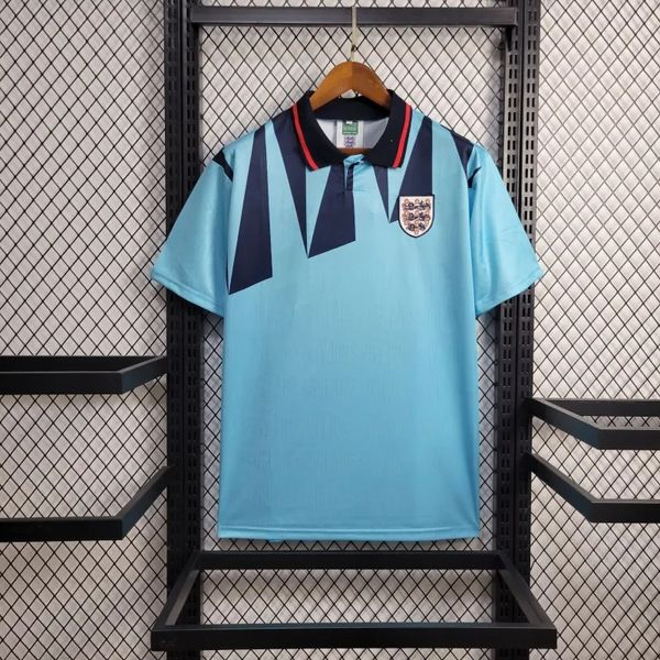 Aficionado del tercer uniforme retro de Inglaterra 1992