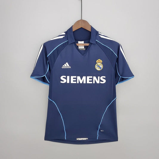 Real Madrid 2005/2006 Away - Fan Version [Adult]