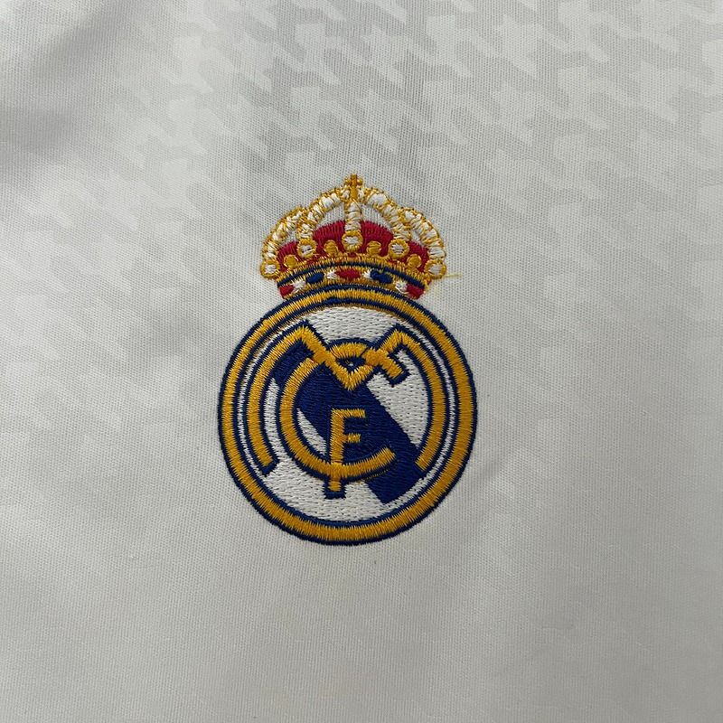 Real Madrid CF 2024/2025 Home - Fan [Adult]