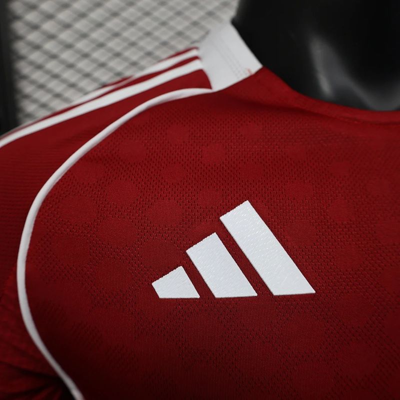Jugador local del Liverpool FC 2025-2026