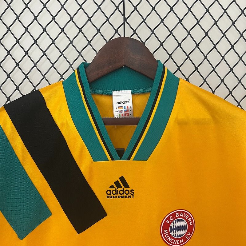 FC Bayern München 1993/1995 Away - Fan Version [Adult]