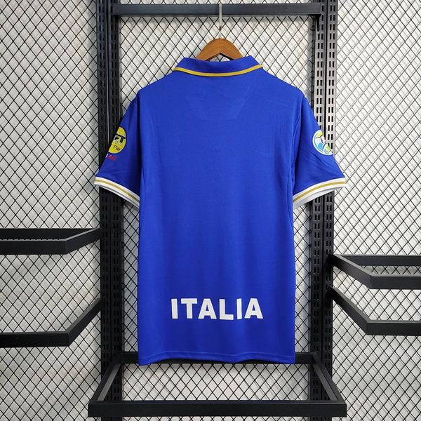 Camiseta de aficionado retro Italia 1996 local