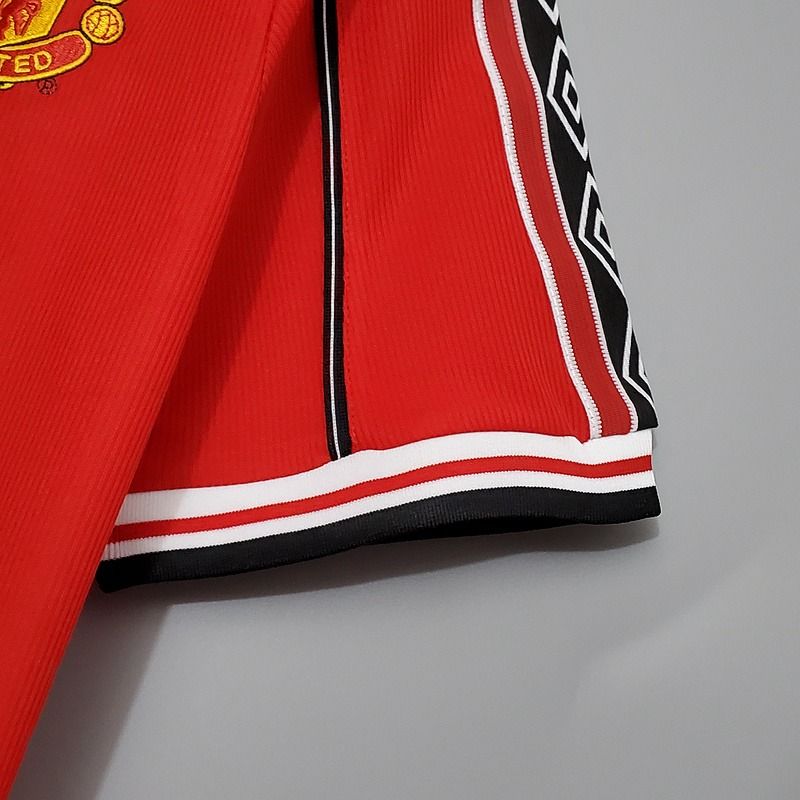 Manchester United 1998/1999 Home - Player Version [Adult]