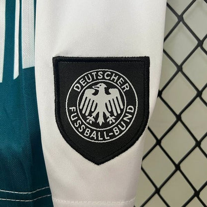 Aficionado retro de Alemania de 1996 (visitante)