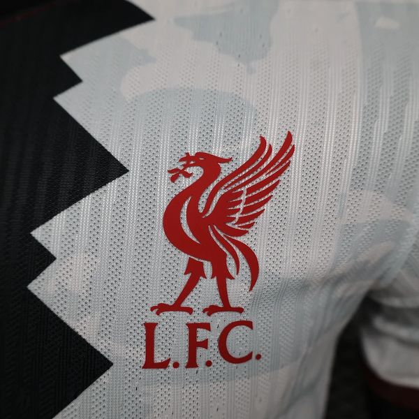 Liverpool FC 2024/2025 Special Edition - Player Version [Adult]