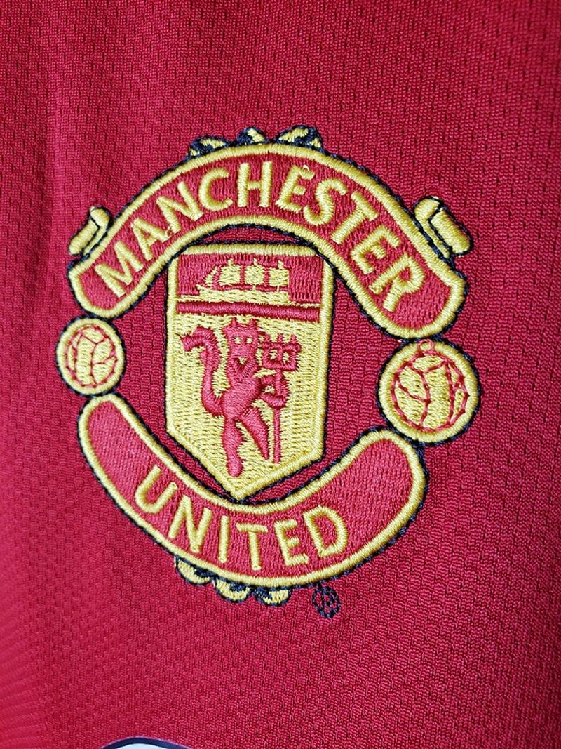 Manchester United 2005/2006 Home Long Sleeve - Player Version [Adult]