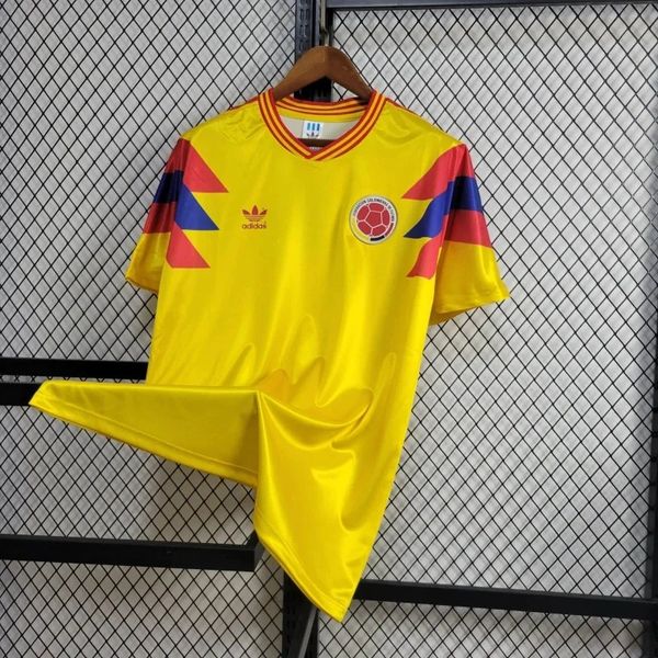Retro Colombia 1990 Home Fan