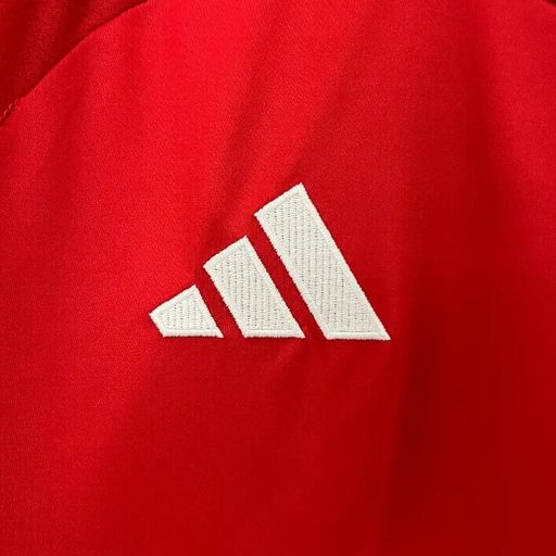 Manchester United 2024/2025 Local - Fan [Adulto]