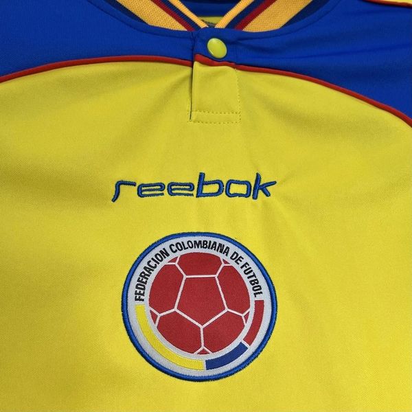 Selección Nacional de Colombia 2001/2002 Local - Versión Fanático [Adulto]