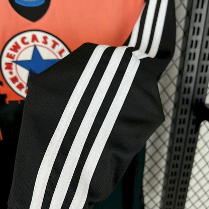 Newcastle United 1996/1997 Goalkeeper Long Sleeve - Fan Version [Adult]